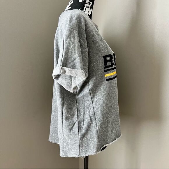 NHL Boston Bruins Women’s Sweatshirt Tee Gray Black Large NWT - Picture 5 of 11